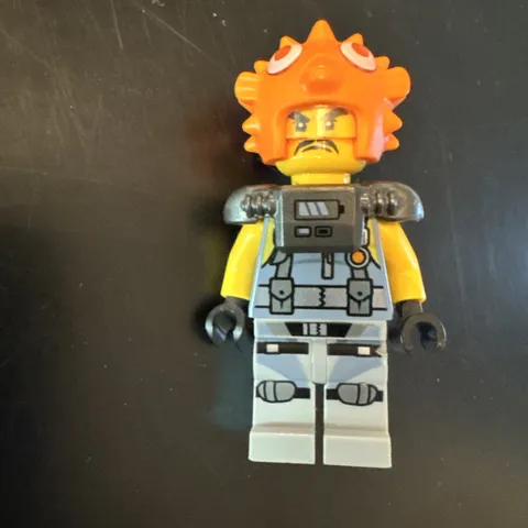 LEGO The LEGO Ninjago Movie Minifigure Private Puffer (70657) (Genuine)