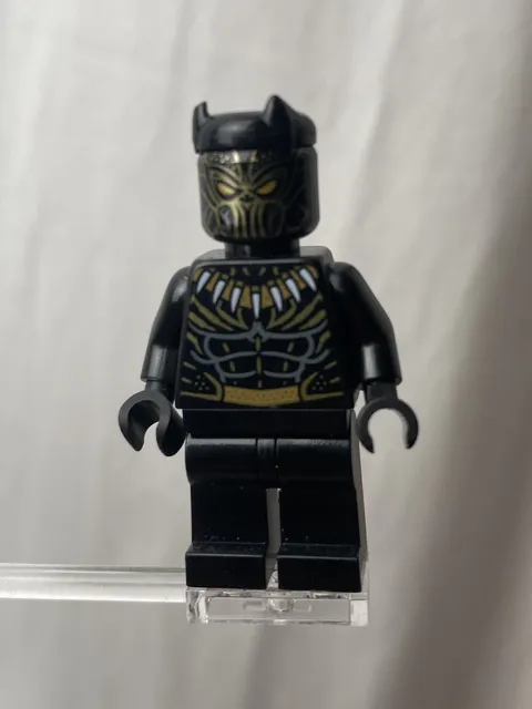 LEGO Minifigure sh0477 Erik Killmonger Golden Jaguar 2018 Black Panther 76099 