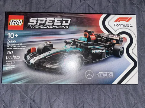 LEGO Speed Champions Mercedes-AMG Petronas F1 Team W15 E Performance 77244 NEW!