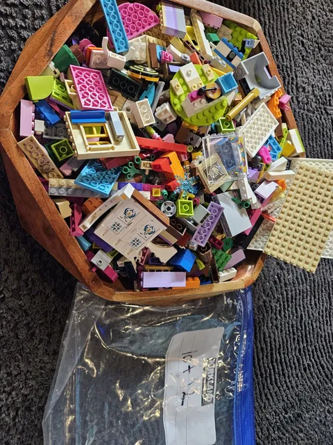 Lot 12: Large Gallon Sized LEGO Bulk Lot Girl Pink White Disney Elves Friends