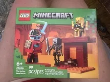 Lego Minecraft 99 Pieces the Nether Lava battle 21266 New In Box