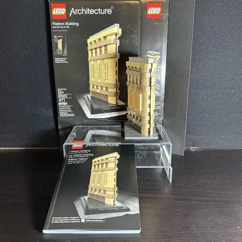LEGO ARCHITECTURE: Flatiron Building, New York (21023)