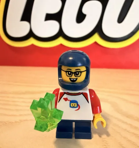 Lego City Spaceboy Minifigure With Accessories 
