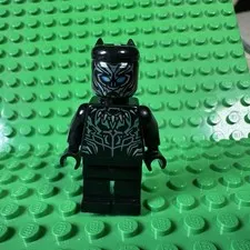 Lego Black Panther Minifigure Metallic Light Blue Marvel 76099 sh0478 Z9