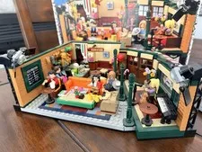 LEGO Ideas FRIENDS Central Perk 21319 TV Show Set