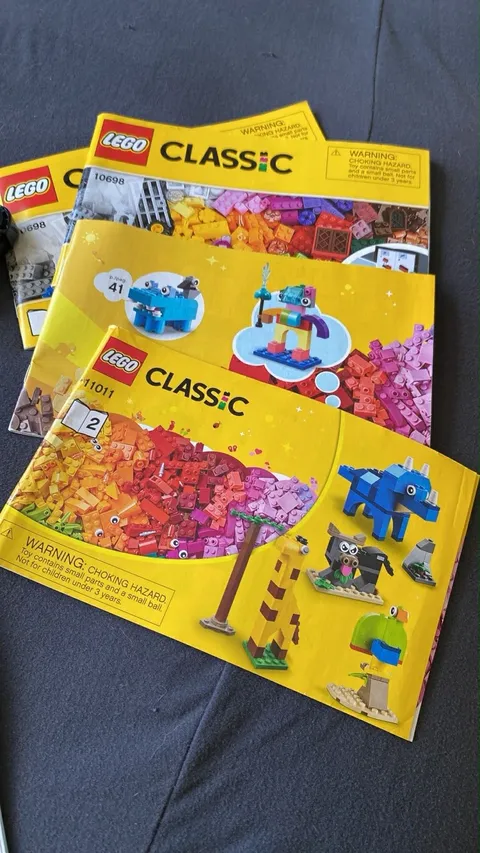 Lot Of LEGO Classic Instruction Manual Booklets 11011 10698 And More
