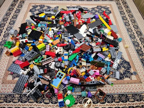 LEGO LOT of Random Mixed Pieces & Parts BIONICLE Star Wars WHEELS Weapons GEARS