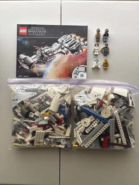 LEGO Star Wars Tantive IV (75244) | Complete w/ Minifigs & Instructions