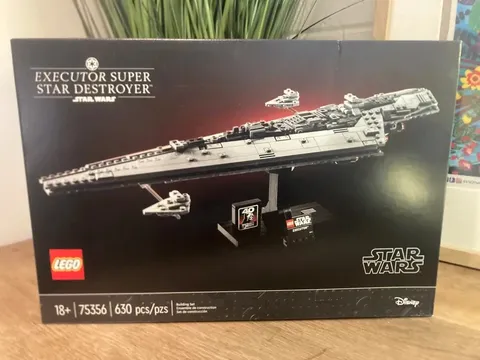 LEGO Star Wars 75356 Executor Super Star Destroyer New Sealed