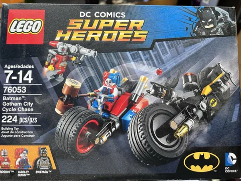 LEGO Super Heroes 76053 Batman: Gotham City Cycle Chase -Sealed New In Box Set
