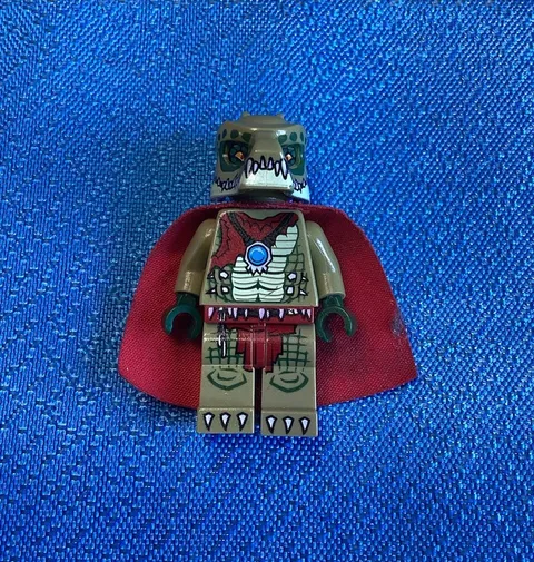 LEGO Crawley Minifigure Legends of Chima Crawley's Claw Ripper Theme Subtheme
