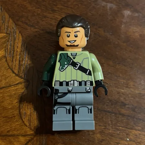 LEGO Kanan Jarrus, Dark Brown Hair and Eyebrows
