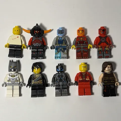 Lot of 10 Assorted LEGO Minifigures