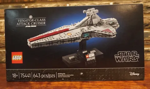 LEGO Star Wars Venator-Class Attack Cruiser 75441 Starship Collection 643 PC New