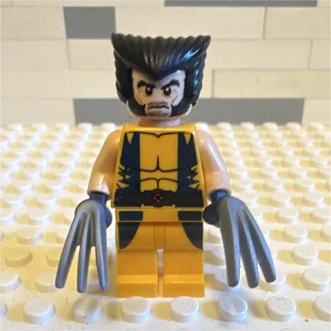 LEGO Wolverine Minifigure 2012 rare 1 set appearance