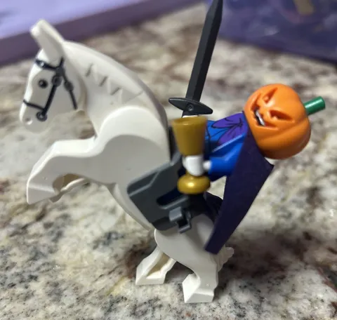 LEGO Scooby-Doo Headless Horseman W/Horse Minifigure scd009 75904 Excellent
