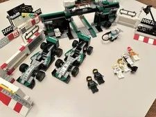 LEGO Speed Champions set (75883) MERCEDES AMG PETRONAS FORMULA ONE TEAM - USED