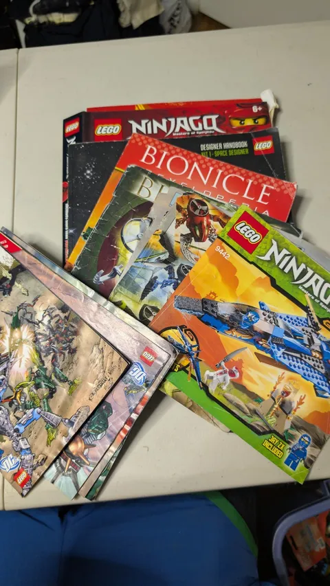 Lot of 10 Ninjago Bionicle Lego books booklets - guides instruction manuals