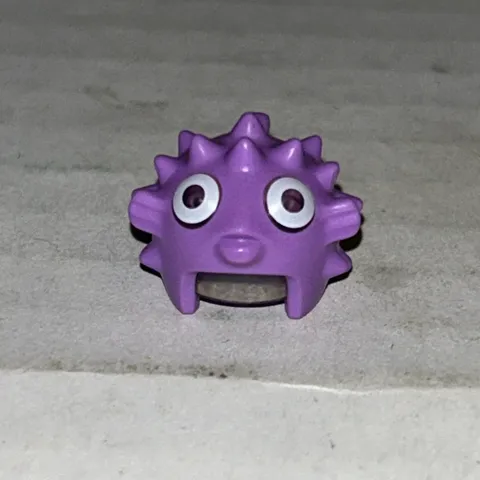 LEGO - Minifig, Mask Puffer Fish w/ Spikes & Fins, Trans-Clear Visor, White Eyes