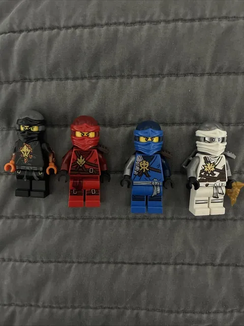 Lego Ninjago lot: Honor Robe Day of the Departed 70595: Kai, Jay, Zane, Cole