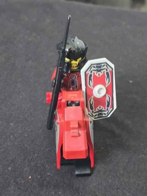 Lego Shadow Knight Vladek Knight And Horse Figure With Barding And Shield