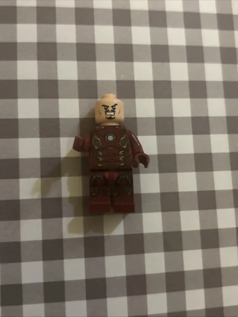 Lego Super Heroes Iron Man - Mark 45 Armor Minifigure (MISSING HELMET)