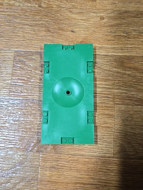 2004 LEGO Green Soccer Field Section 8 x 16 Sport 3409 3420 3421 3425 #30489