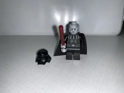 LEGO Star Wars Darth Vader Minifigure w/ Cape sw0277