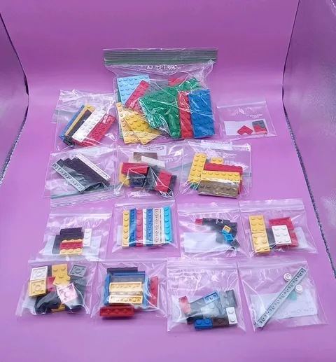 LEGO LOT (141 Pieces) ALL Flats Base Pieces Assorted Sizes *SEE DETAILS*