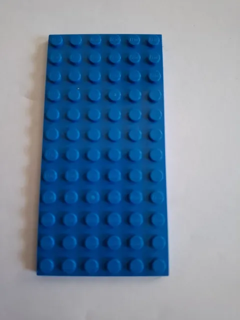 No 439.  1x Lego plate 6x12.  3028 Blue