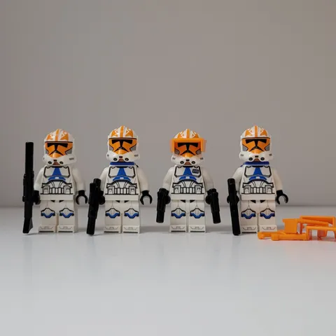 LEGO Star Wars: 332nd Ahsoka's Clone Trooper Battle Pack (75359) | Figures Only
