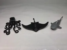 Lego Stingray Shark And Octopus Squid Minifigure Lot of 3 Retired