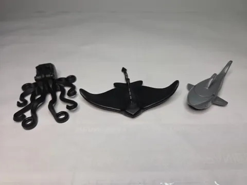 Lego Stingray Shark And Octopus Squid Minifigure Lot of 3 Retired