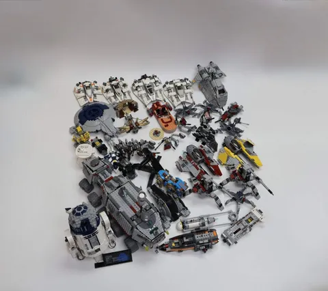 LEGO® Star Wars™ Huge Lot Of Incomplete Built Sets 75281 7261 75135 75338 75379