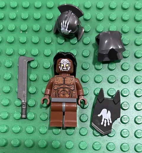 LEGO The Lord of the Rings Lurtz Minifigure 9476 The Orc Forge lor025 handprint
