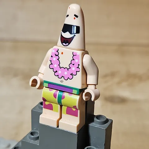LEGO Plastic Patrick Star Minifigure SpongeBob SquarePants Theme Age 5+