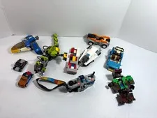 LEGO misc Partials LOT: camera 31147, ship 75975, striker 70013, 21176 etc.