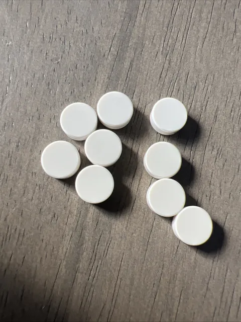 LEGO 98138 White Tile, Round 1 x 1 - 9 Pieces