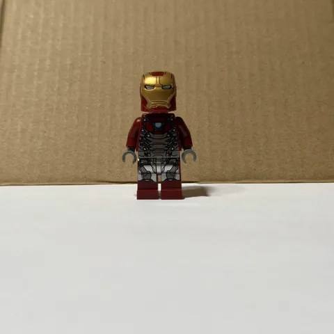 LEGO Marvel Iron Man Mark 47 Minifigure SH0405 Spider-Man Homecoming