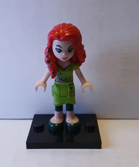 LEGO - Super Heroes - DC Super Hero Girls - Poison Ivy - shg005 2s