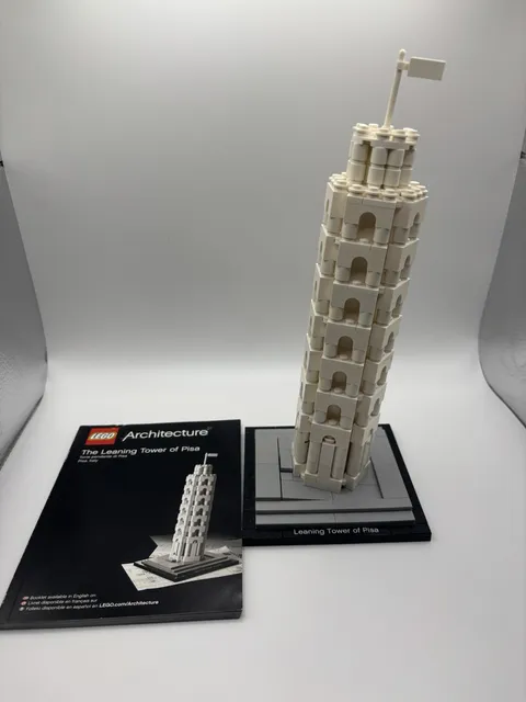 LEGO Architecture The Leaning Tower of Pisa 21015. All pieces and instructions