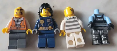 LEGO Minifigures Lot of  4 Assorted Figures Police Crook Jail Theme