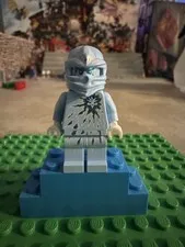 LEGO Ninjago Nrg Zane torso crack 