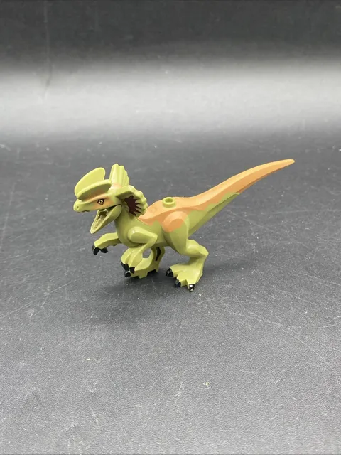 Lego Jurassic Park Pyroraptor Mini Figure Green-Brown