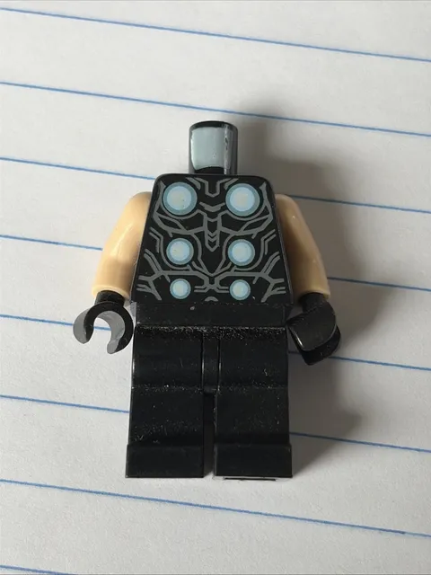 LEGO Super Heroes Infinity War Thor  sh502 Minifigure 76102 Figure Incomplete
