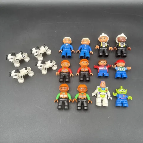 Lot Of 16 LEGO Duplo figures Figs Buzz Lightyear Salvation Dogs Workers