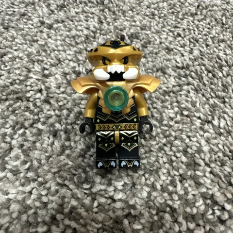 LEGO Legends Of Chima 70132 loc056 Scorm Minifigure Complete