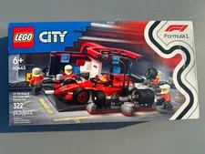  LEGO City F1 Pit Stop & Pit Crew with Ferrari Car (set 60443) New In Box 