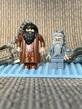 Lego Harry Potter Hagrid  & Dumbledore Keychain  Grey tag 2007 851730 851999
