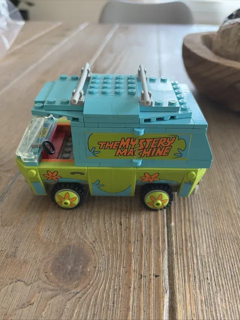 LEGO Scooby Doo The Mystery Machine Car 75902 Van Only